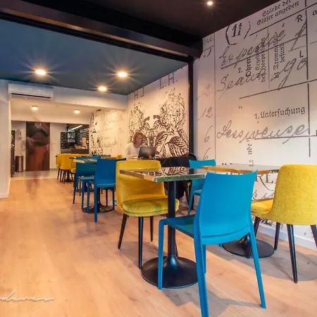 Hotel Montilleul - Primrose