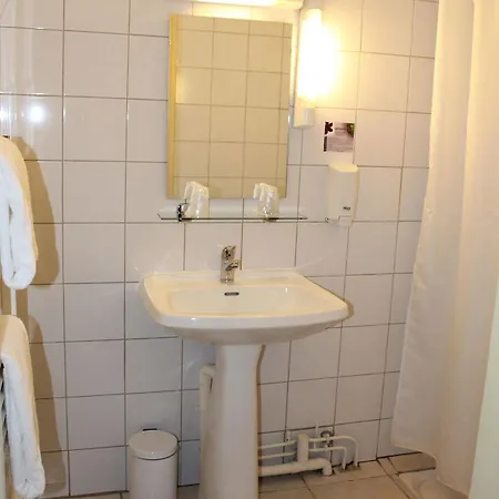 Montilleul - Primrose Hotel